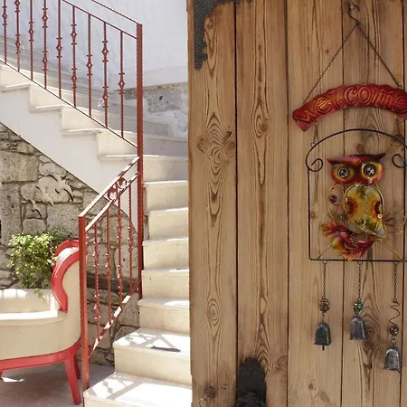 Fi̇li̇zce Konuk Evi Alaçatı