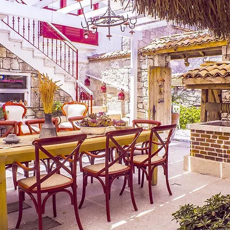Fi̇li̇zce Konuk Evi Konukevi *