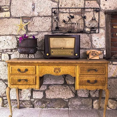 Fi̇li̇zce Konuk Evi Konukevi Alaçatı